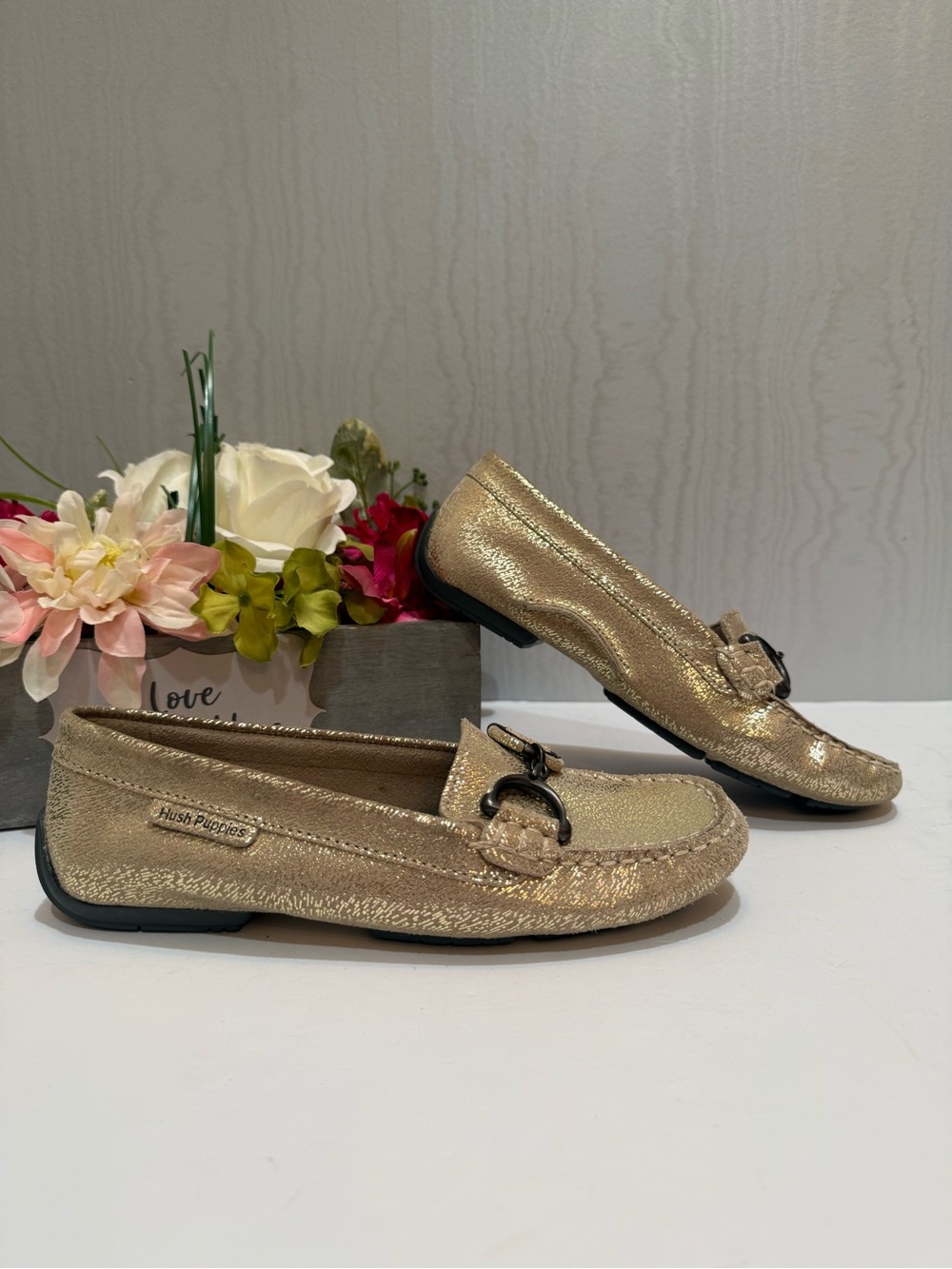 Hush Puppies Cora Gold Metallic Leather Horsebit Driving Loafers Flats 6